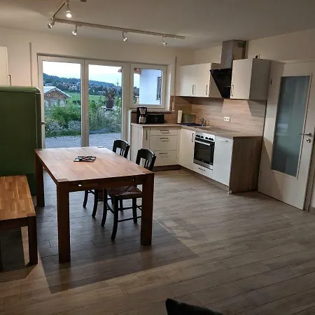 شقة Haus Maerzenbach *